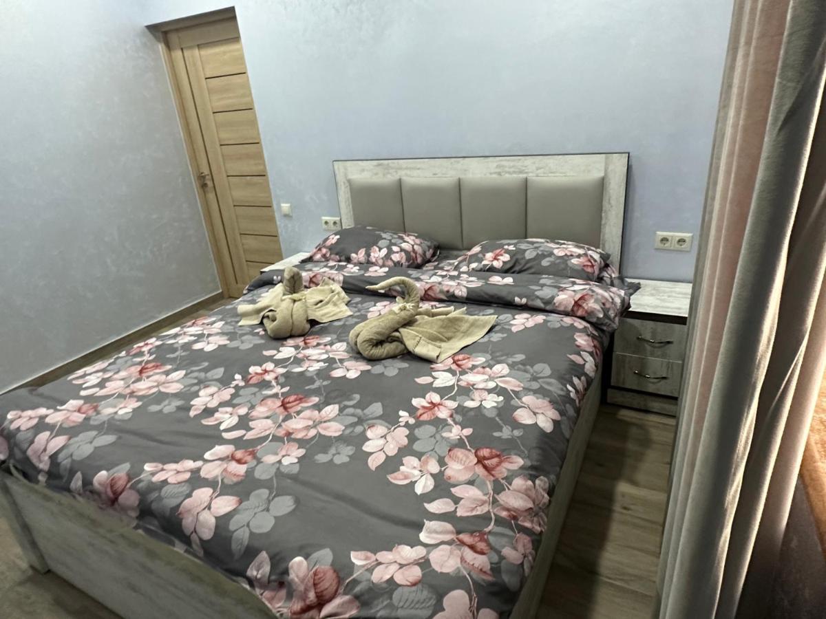 Our House Bed & Breakfast Vagharshapat ภายนอก รูปภาพ