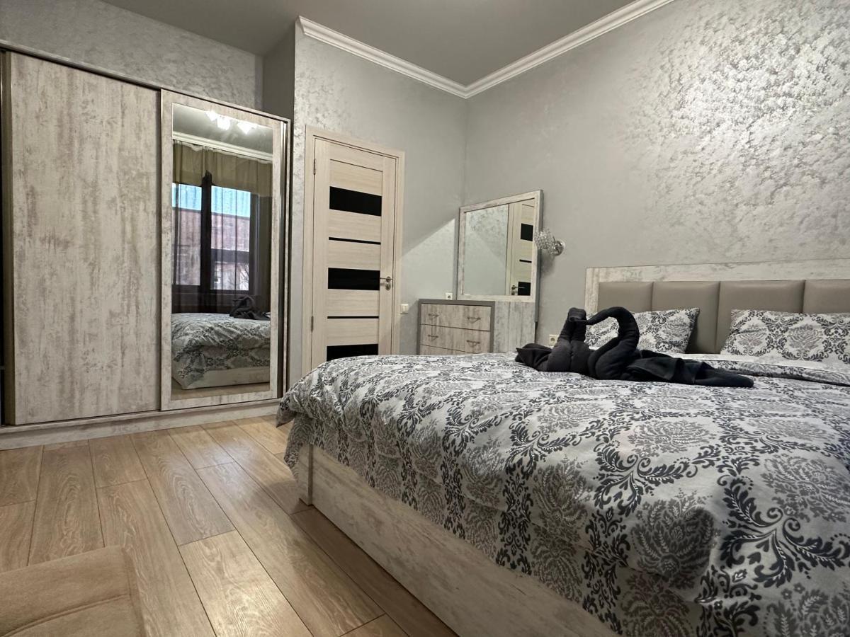 Our House Bed & Breakfast Vagharshapat ภายนอก รูปภาพ